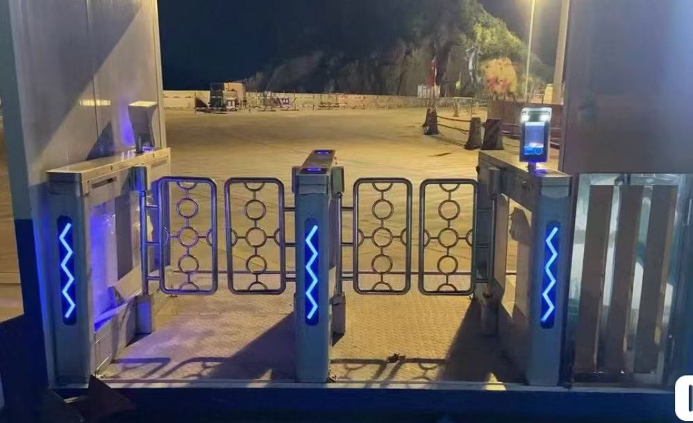 Baroxon Industrial Zone Security Gate Installation Kuwait
